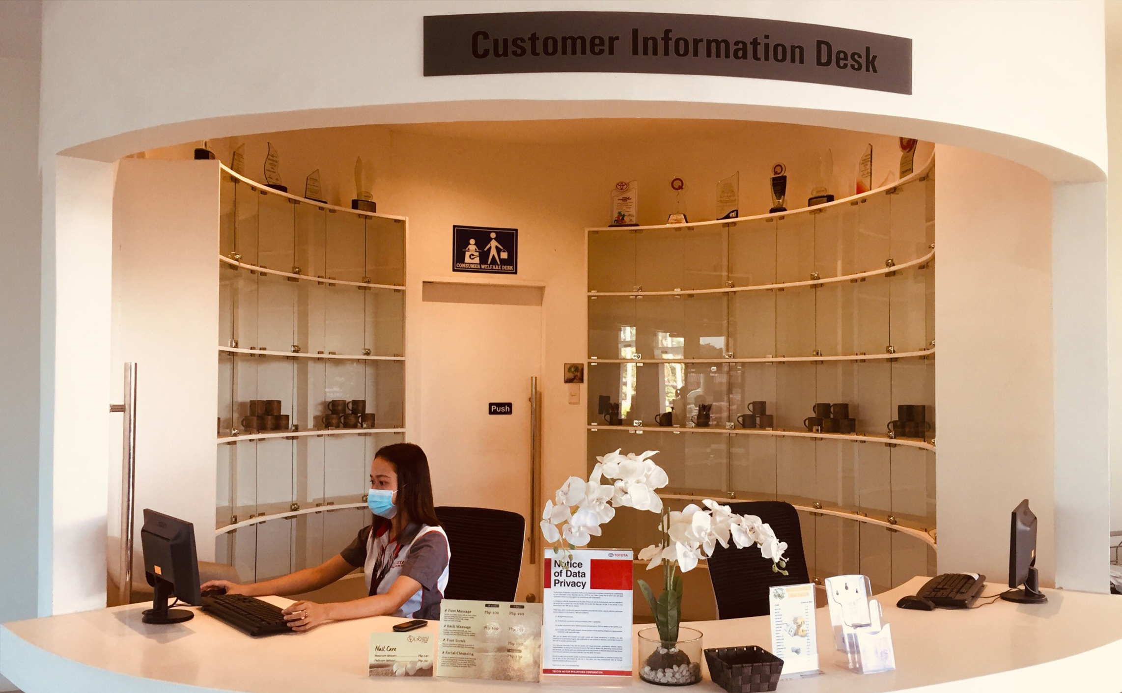 tco-customer-information-desk-4